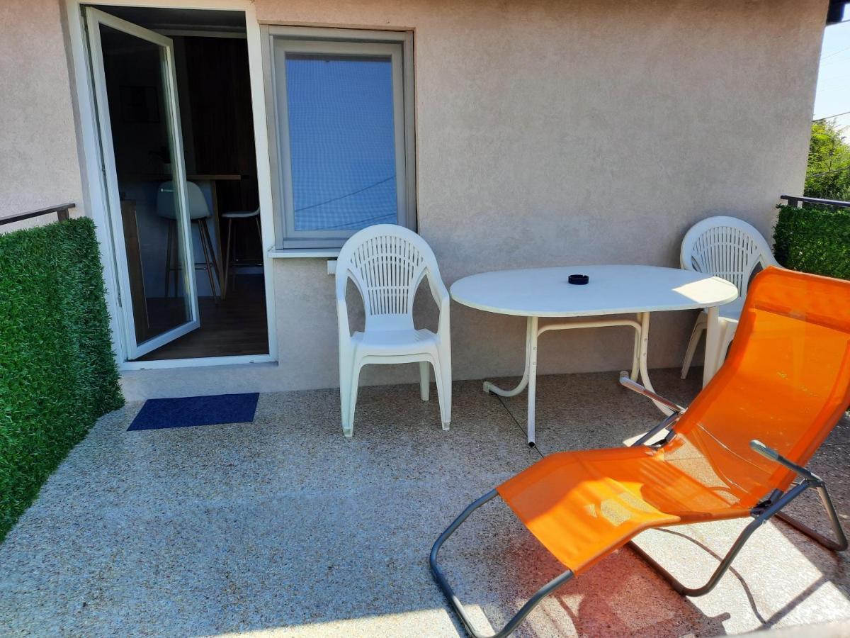 Dream Home, Free Garage Ni 外观 照片